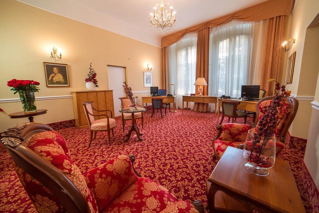 Spa Resort Pawlik-Aquaforum Františkovy Lázně المظهر الخارجي الصورة