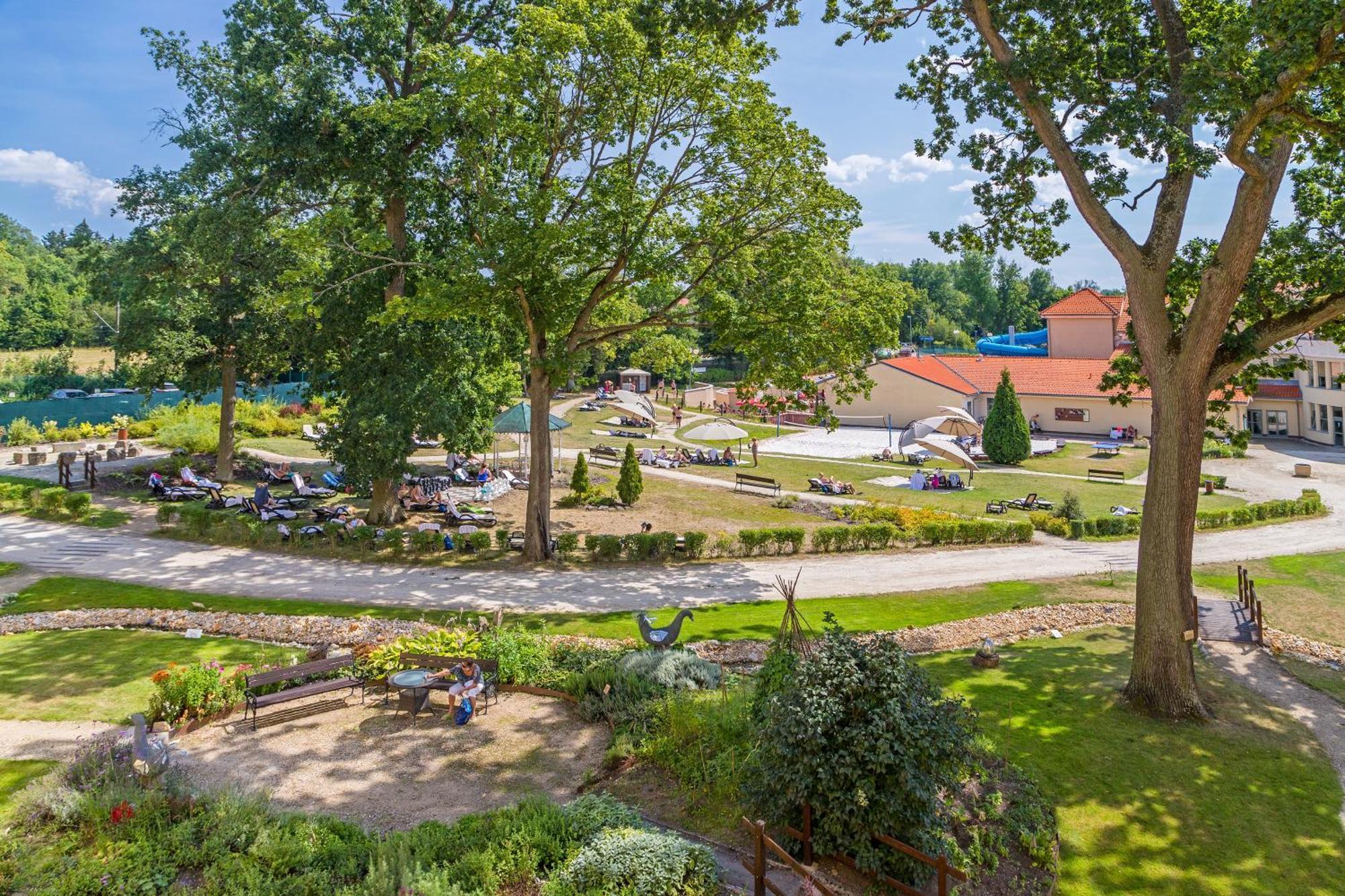 Spa Resort Pawlik-Aquaforum Františkovy Lázně المظهر الخارجي الصورة
