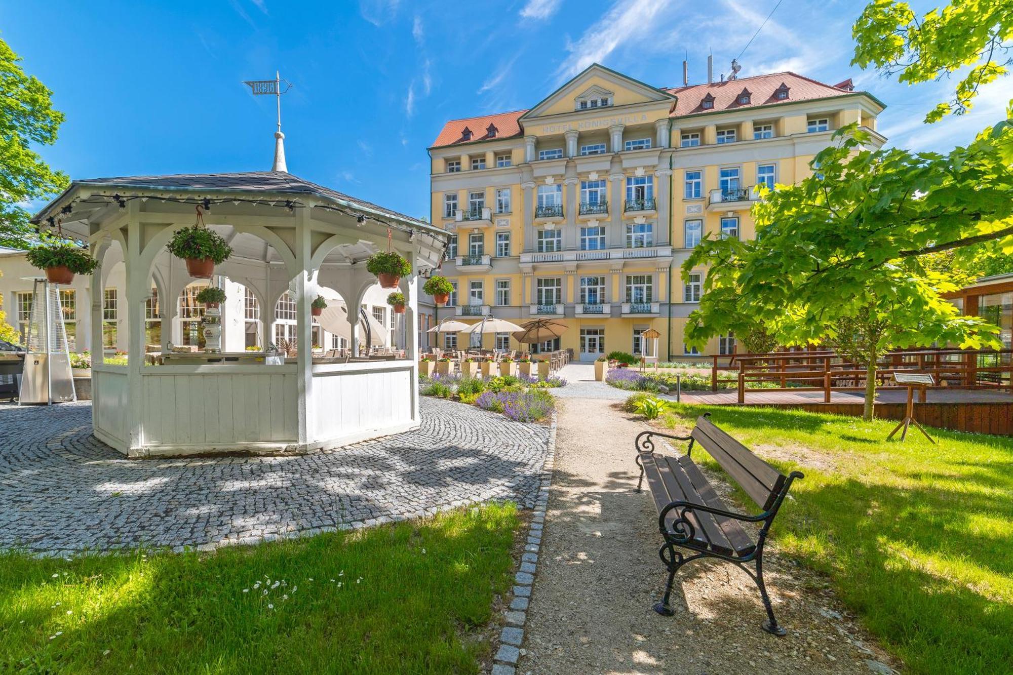 Spa Resort Pawlik-Aquaforum Františkovy Lázně المظهر الخارجي الصورة