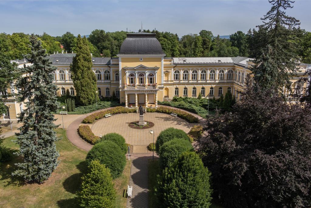 Spa Resort Pawlik-Aquaforum Františkovy Lázně المظهر الخارجي الصورة