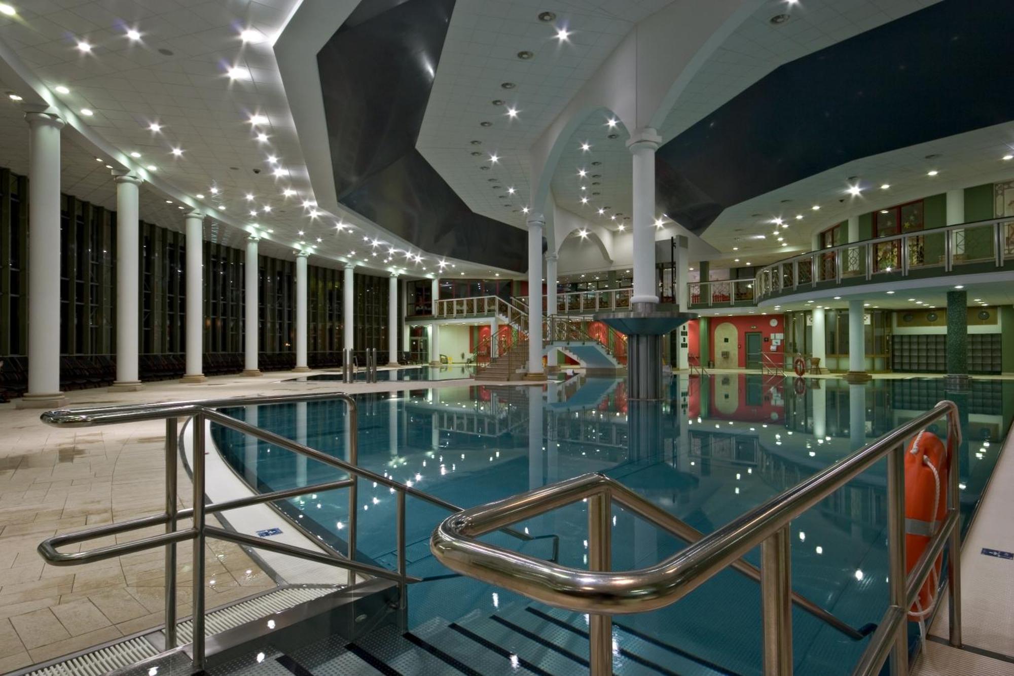 Spa Resort Pawlik-Aquaforum Františkovy Lázně المظهر الخارجي الصورة