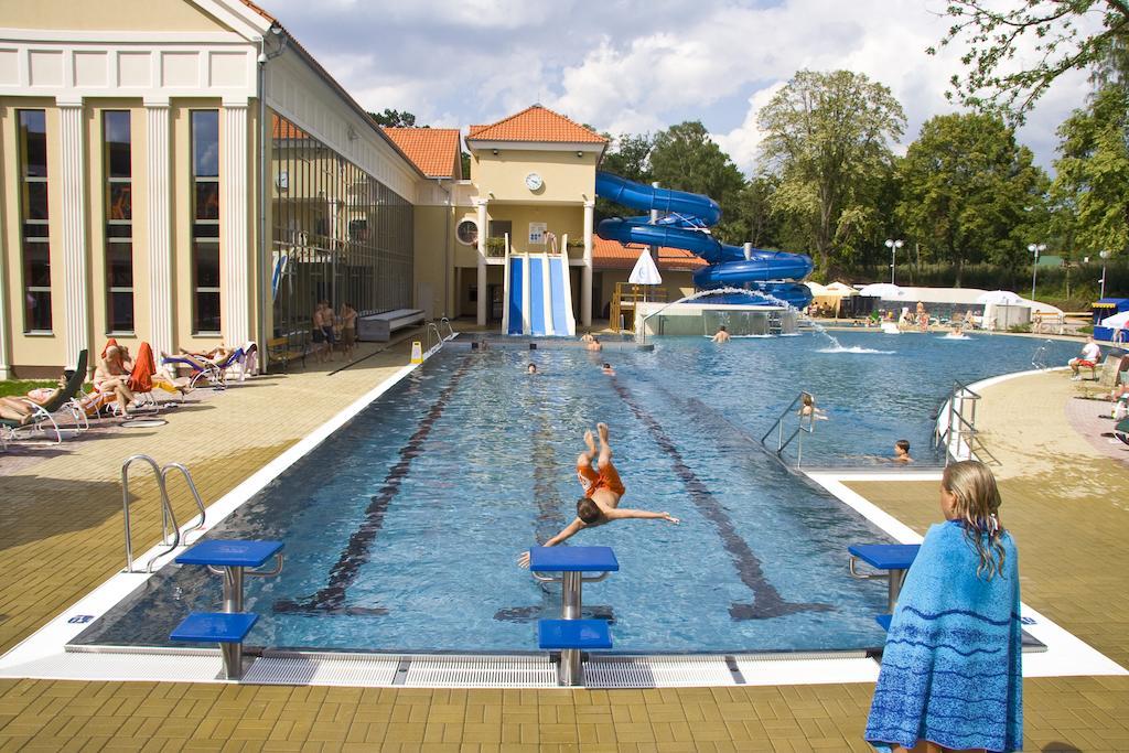 Spa Resort Pawlik-Aquaforum Františkovy Lázně المظهر الخارجي الصورة